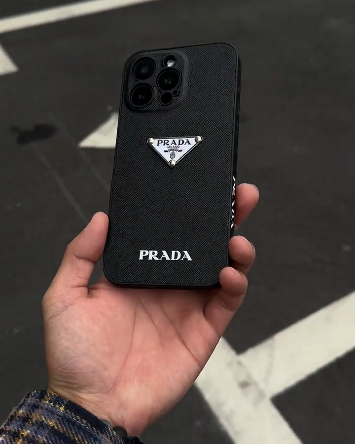 普拉達金屬立標防摔手機殼-ZUIHANG SHOP